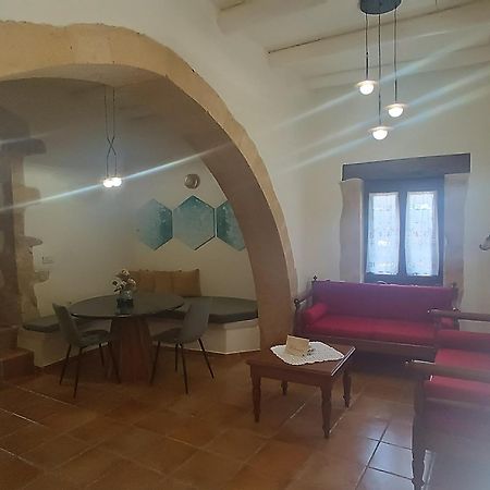 Aretaki Villas Astrátigos Eksteriør bilde